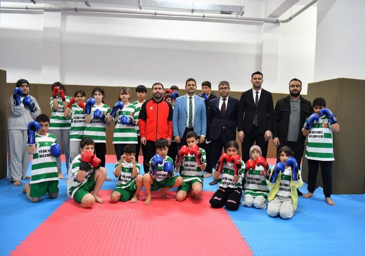 Yeşilyurt Belediyesi’nden İkizce’ye modern spor salonu yatırımı