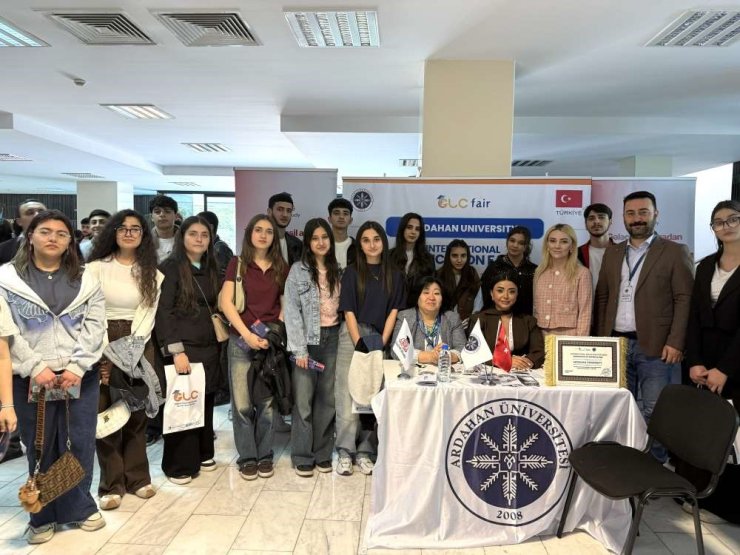 Ardahan Üniversitesi Azerbaycan’daki Uluslararası Eğitim Fuarında tanıtıldı