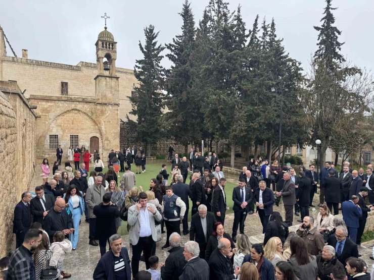 Mardin’de Paskalya Bayramı kutlandı