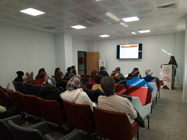 Aydın’da vatandaşlara koruyucu aile eğitimi