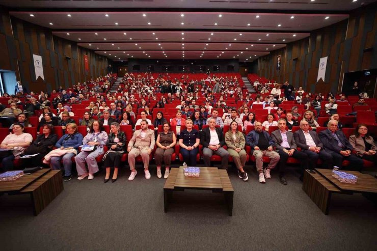 Merkezefendi Belediyesi MBLab Ai eğitimleriyle gençleri yapay zekanın geleceğine hazırlıyor