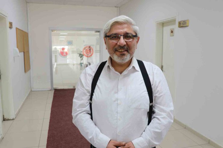 Sosyal medyada kontrol elden gidebiliyor, söylenmeyecek sözler kolayca ifade ediliyor