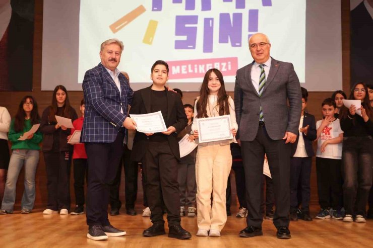 ’Sen Yaparsın Melikgazi’de başarılı olan küçük müzisyenler ödüllerini aldı