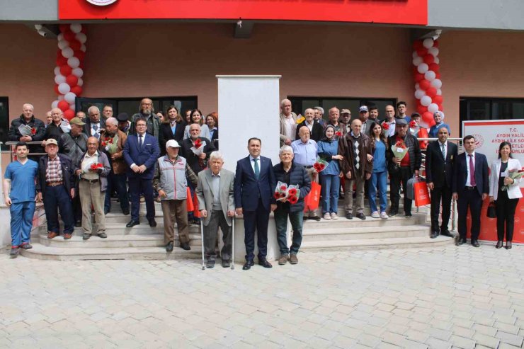 Yapımı tamamlanan Aydın Huzurevi ilk yaşlı kabulünü gerçekleştirdi