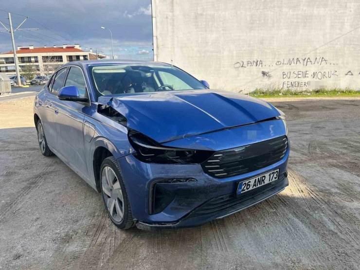 Eskişehir’de trafik kazasında 2 çocuk yaralandı