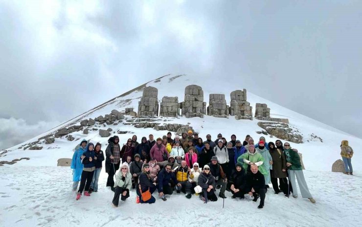 Nemrut Dağı’nda uluslararası sanat buluşması
