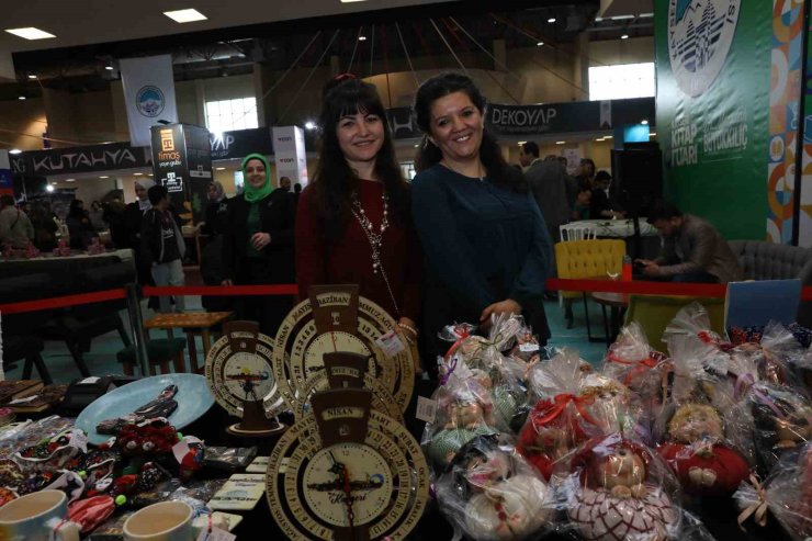 8. Kayseri Kitap Fuarı’nda KAYMEK standına yoğun ilgi