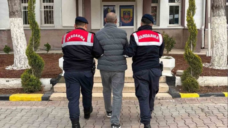 Kırıkkale’de 2 hükümlü yakalandı