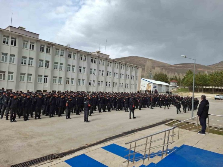 Bayburt AFAD’dan polis adaylarına uygulamalı afet eğitimi