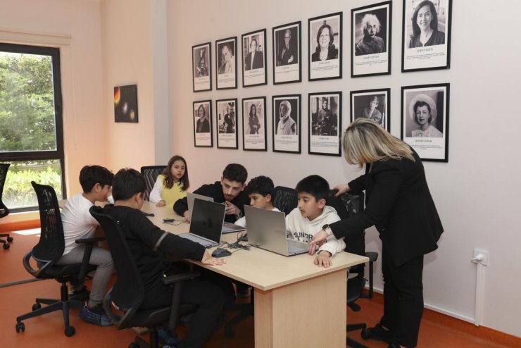 Mersin’de ‘Mezitli Çocuk Kampüsü’ çocukların gözdesi oldu