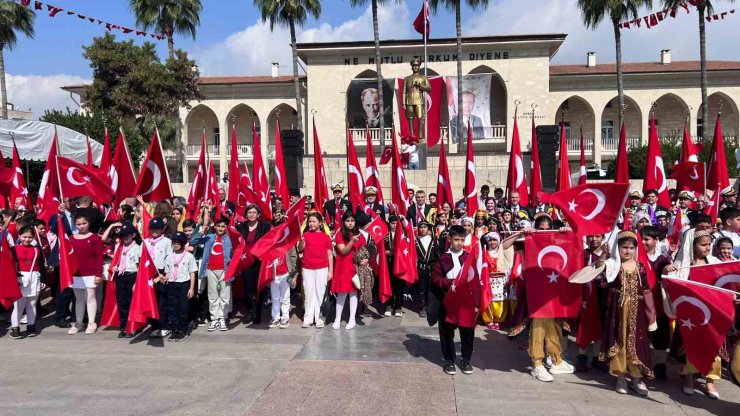 Mersin’de 23 Nisan coşkuyla kutlandı