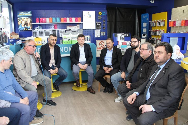 AK Parti Kula’da Mahalle Başkanları Toplantısı gerçekleştirildi