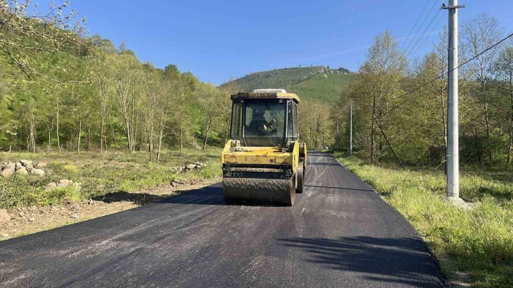 Gölyaka’da 2,7 kilometrelik sıcak asfalt çalışması tamamlandı