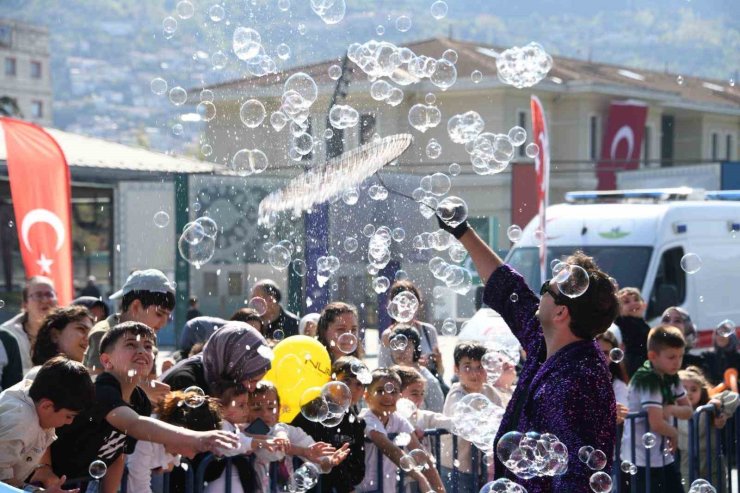 Osmangazi’de çocuk karnavalı