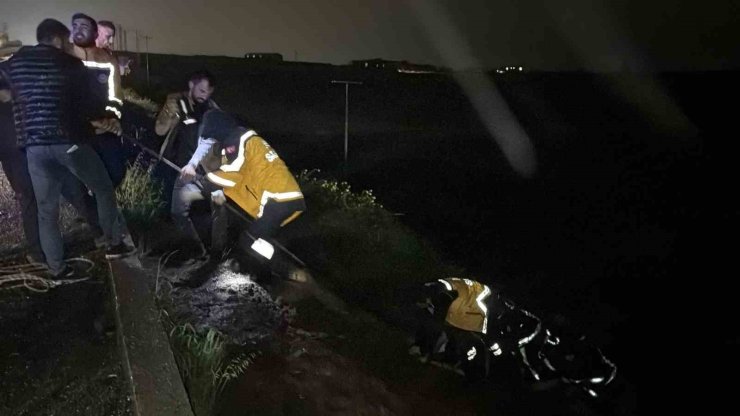 Şanlıurfa’da otomobil şarampole uçtu: 5 yaralı