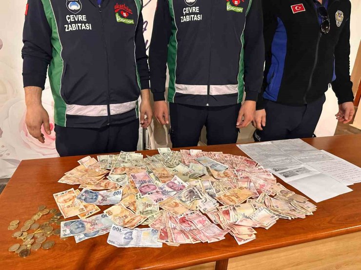 Akşehir’de dilenci operasyonu: 4 bin 410 TL’ye el konuldu