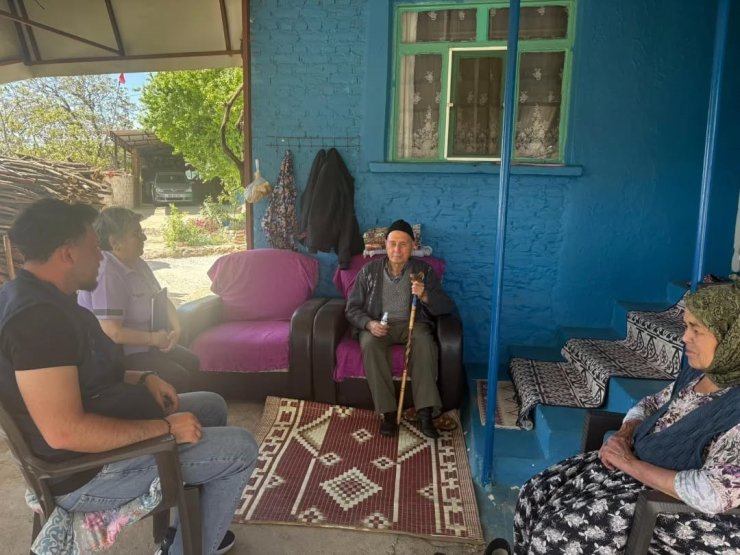 Başkan Zencirci: "Dayanışmanın gücüyle her mahalleye ulaşıyoruz"