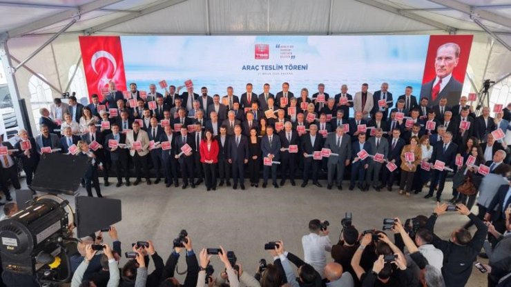 Başkan Seçer: "Belediyelerimizin işini kolaylaştırmak için gayret sarf ediyoruz"