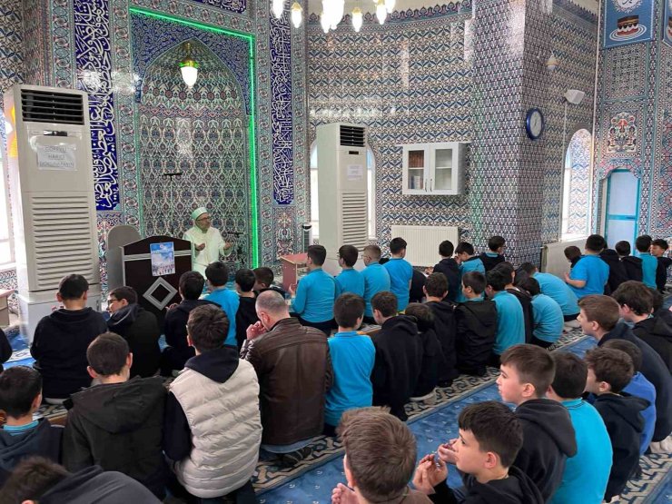 Kütahya’da ÇEDES yıl sonu şenlikleri başladı