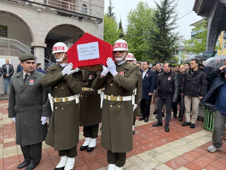 Kıbrıs gazisi son yolculuğuna uğurlandı