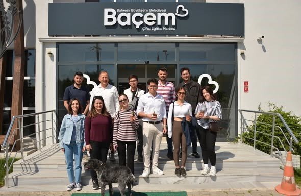 Burhaniye’de üniversiteliler Kazdağları ile Madra Dağında uygulama yaptı