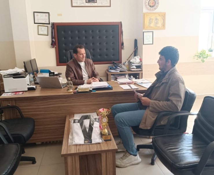 Pazarlar Spor Lisesi’nin başarı hikayesini yazıyor