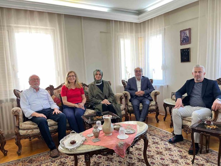 Karesi AK Parti’den vefa dolu ziyaretler