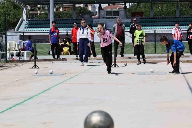 Manisa’da Okul Sporları Bocce Grup müsabakaları başladı