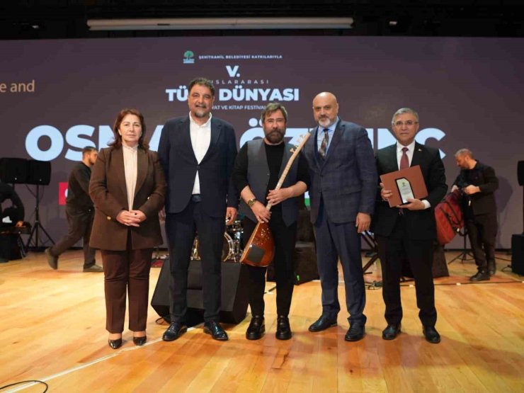Şehitkamil’de Osman Öztunç ile unutulmaz gece