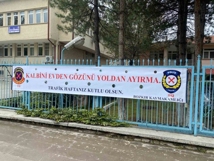 Bozkır’da saha çalışanlarına güvenli trafik eğitimi