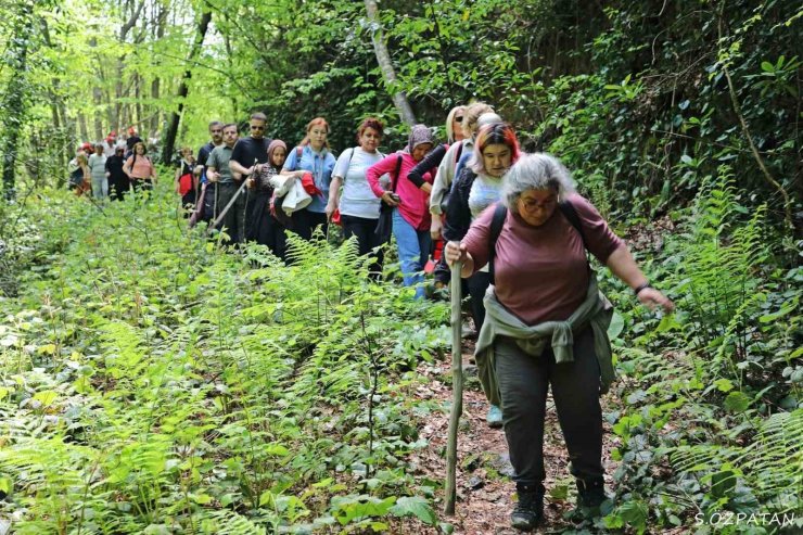 Yüzlerce Zonguldaklı ertelenen geziyle Harmankaya’yı keşfetti