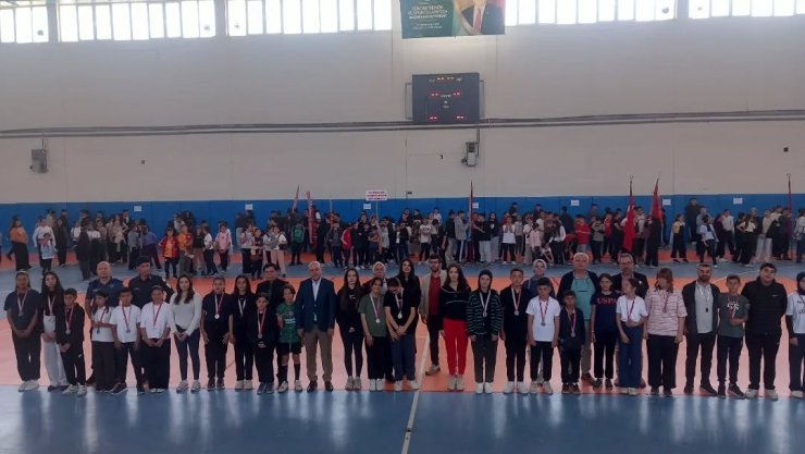 Yenipazar’da geleneksel çocuk oyunları heyecanı yaşandı