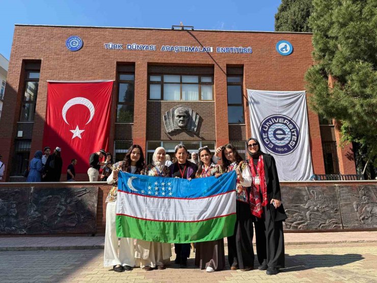 Egeli gençler ortak kültür mirasında buluşuyor