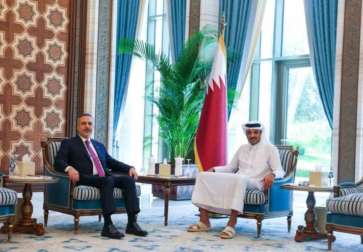 Bakan Fidan, Katar Emiri Şeyh Tamim bin Hamad Al Thani tarafından kabul edildi