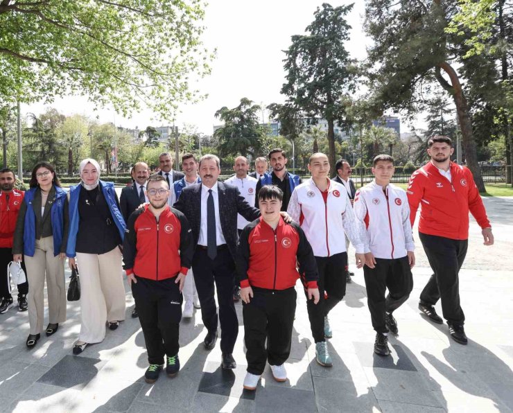 Samsun’da "Bugünün Gençleri, Geleceğin Yöneticileri" etkinliği