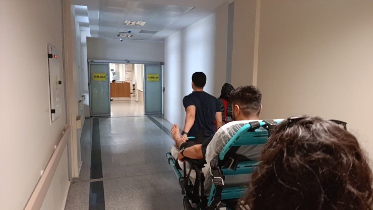 Elektrikli bisiklet devrildi: 1 yaralı