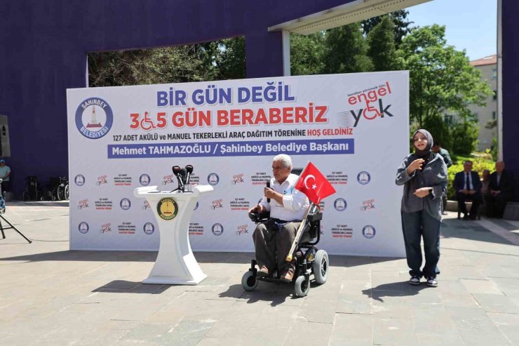 Şahinbey Belediyesi 5 bin engellinin ‘eli ayağı’ oldu