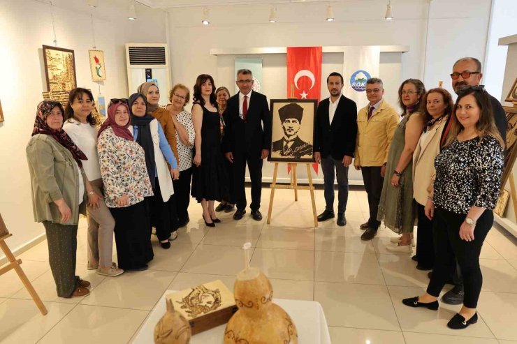 Söke’de ahşap yakma sanatının zarif örnekleri sanatseverlerle buluştu