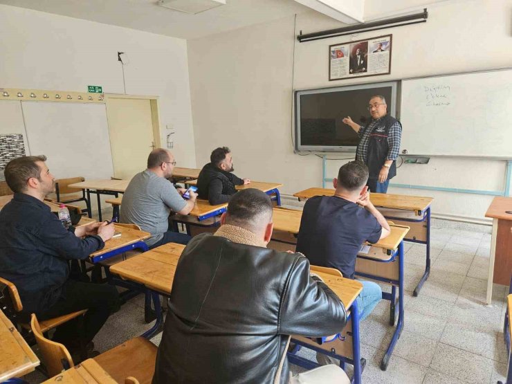 Emet’te "Kurban Kesim Elemanı" kursu