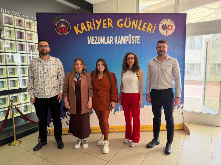 Gaziantep Kolej Vakfı ’15. Kariyer Günleri’ne yoğun ilgi