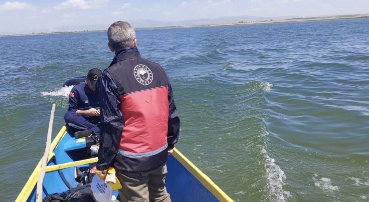 Beyşehir Gölü’nde av yasağını ihlal edenlere göz açtırılmıyor