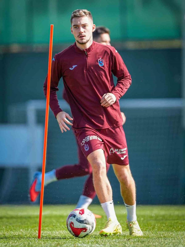 Ernest Muçi, Trabzonspor’a katkı vermeye devam ediyor