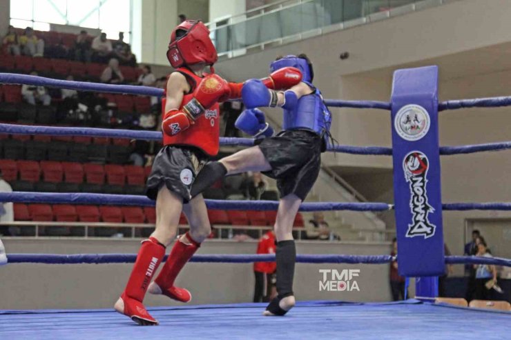 Okul Sporları Muaythai’ye Kayseri damgası