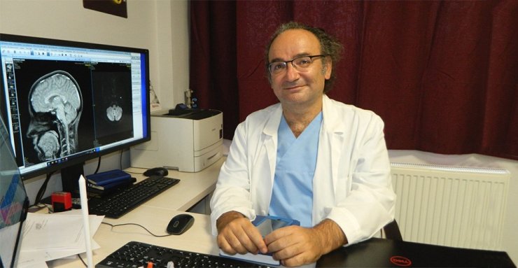 Nörologlar çifte sempozyumda buluştu