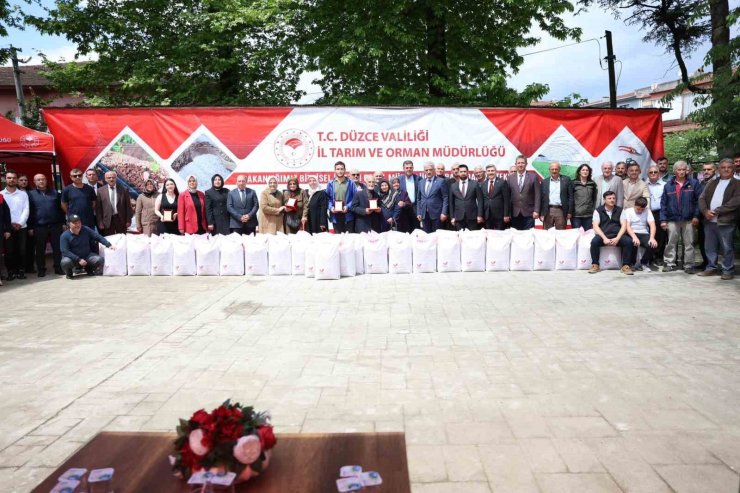 Dünya Çiftçiler Günü’nde üreticilere tohum desteği