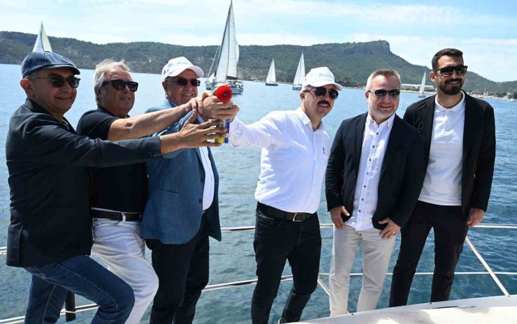 Antalya yat yarışları Kemer’den start aldı