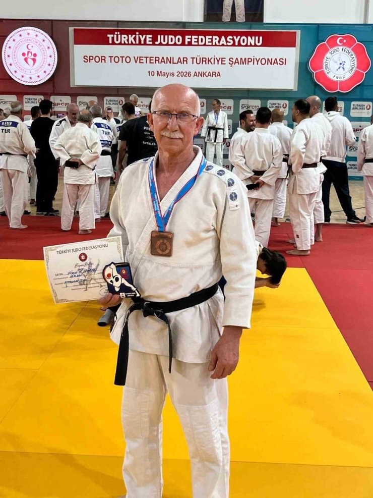 Veteran judoculardan 2 bronz madalya