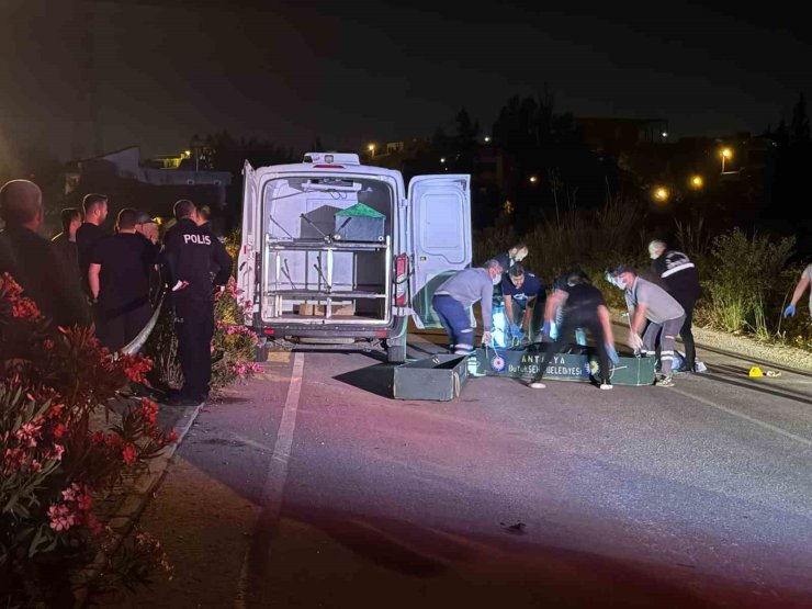 Antalya’da çıkan tartışma cinayetle bitti: 3 ölü