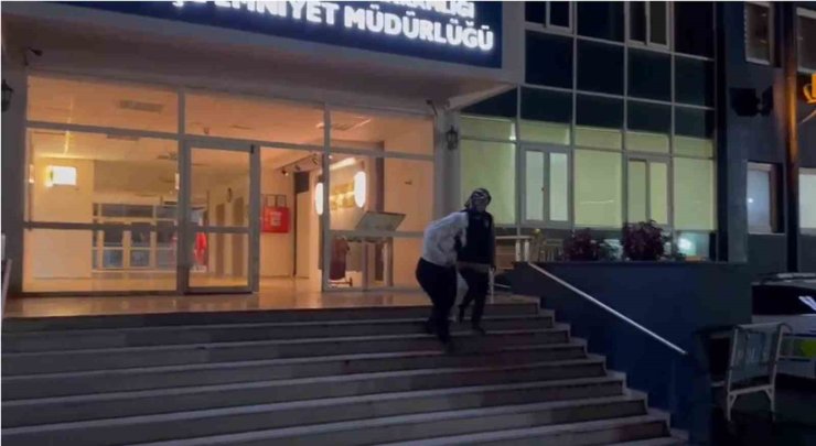 İskenderun’da fuhuş operasyonu; 3 gözaltı