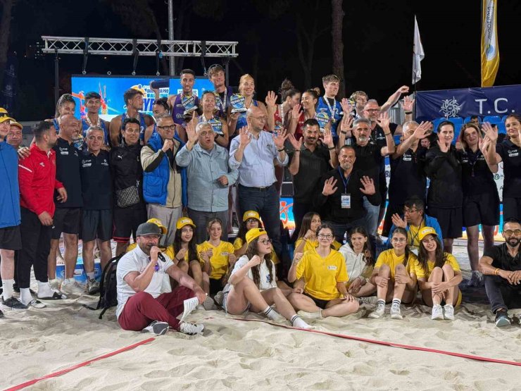 Plaj Voleybolu heyecanı Aydın’da yaşandı
